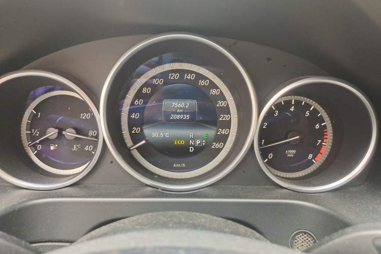 Used Mercedes-Benz E-Class 2015 Revised E 260 L Instrument Cluster