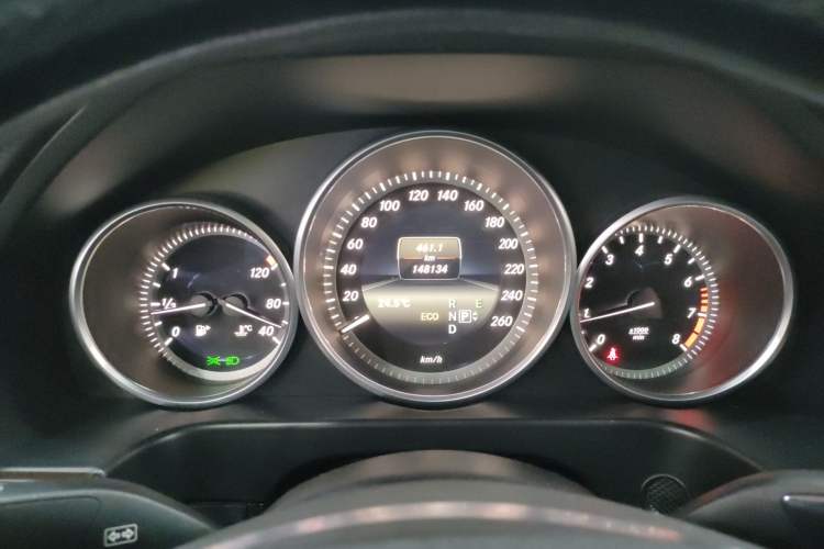 Used Mercedes-Benz E-Class 2015 E 200 L Instrument Cluster