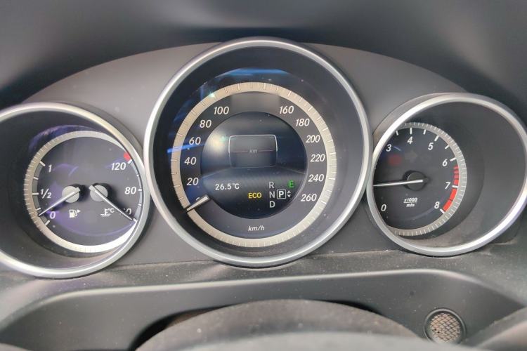 Used Mercedes-Benz E-Class 2015 Facelift E 200 L Instrument Cluster