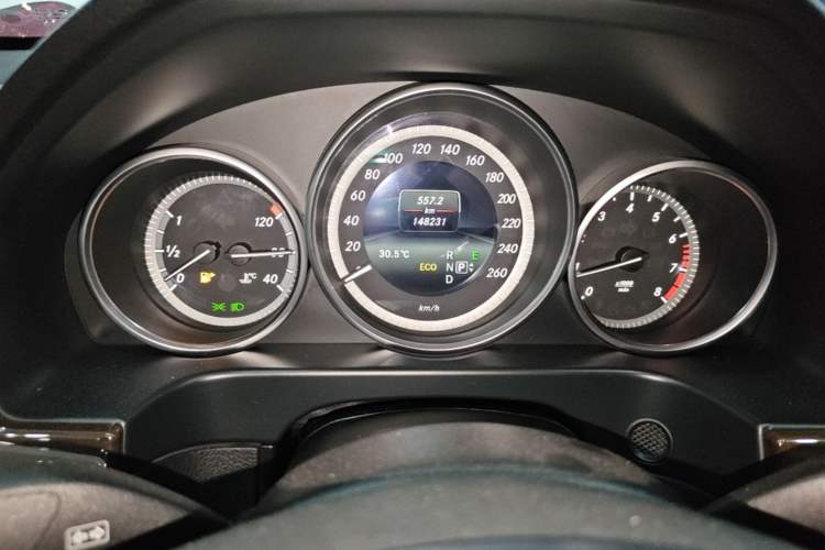 Used Mercedes-Benz E-Class 2015 E 200 L Instrument Cluster