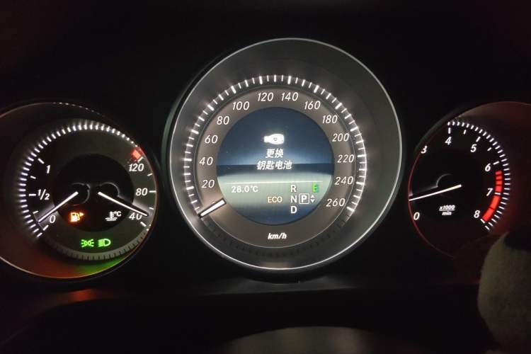 Used Mercedes-Benz E-Class 2015 E 320 L Sport Edition Instrument Cluster