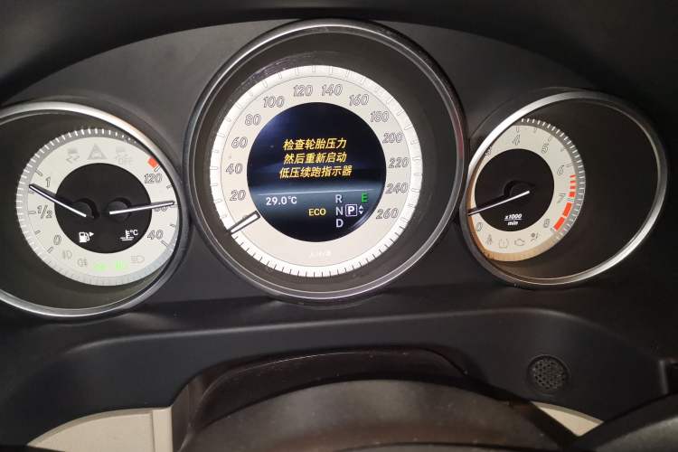 Used Mercedes-Benz E-Class 2015 E 260 L Sport Edition Instrument Cluster