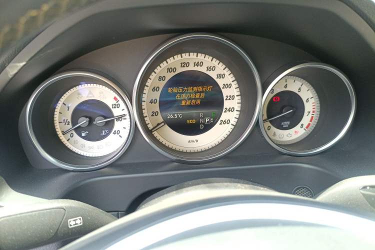 Used Mercedes-Benz E-Class 2015 E 260 L Sport Luxury Model Instrument Cluster