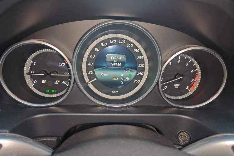 Used Mercedes-Benz E-Class 2015 E 320 L 4MATIC Instrument Cluster