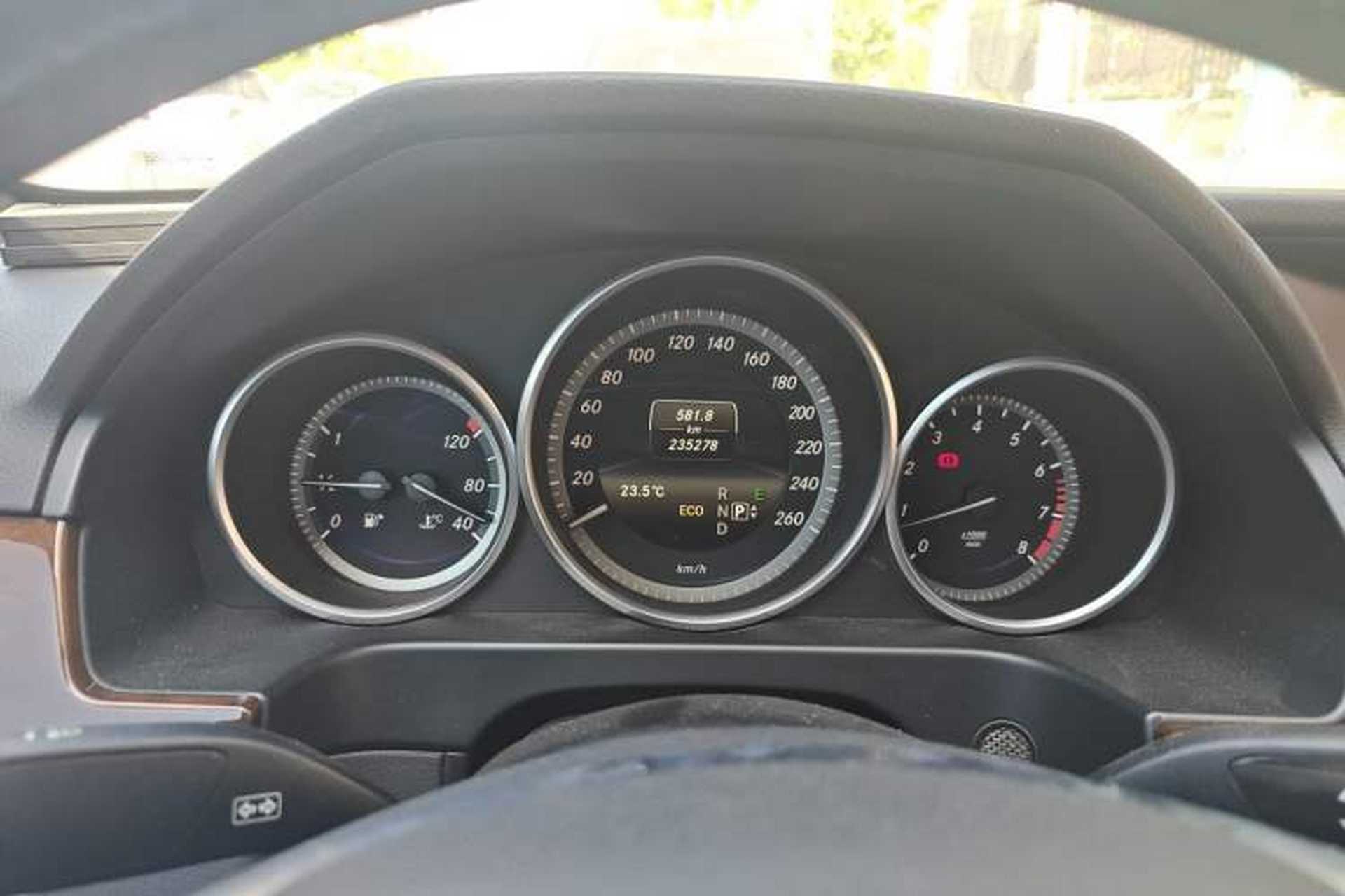 Used Mercedes-Benz E-Class 2015 Facelift E 200 L Instrument Cluster