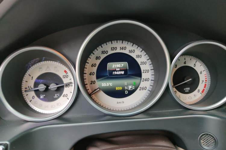 Used Mercedes-Benz E-Class 2015 Restyled E 260 L Sport Edition Instrument Cluster