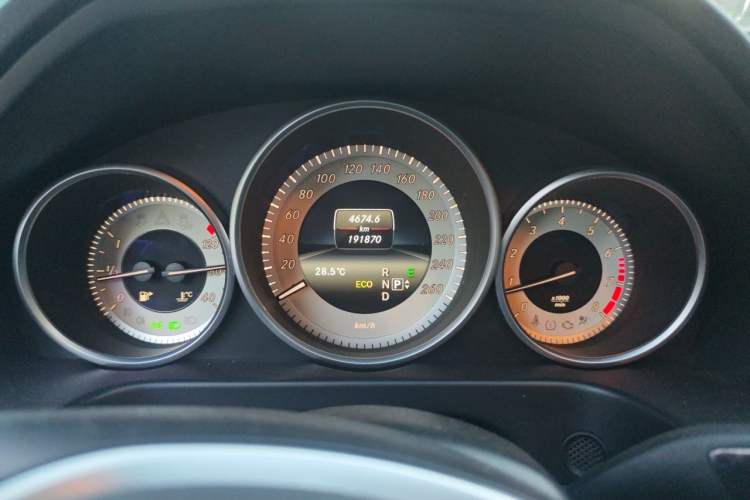 Used Mercedes-Benz E-Class 2015 E 260 L Sport Edition Instrument Cluster