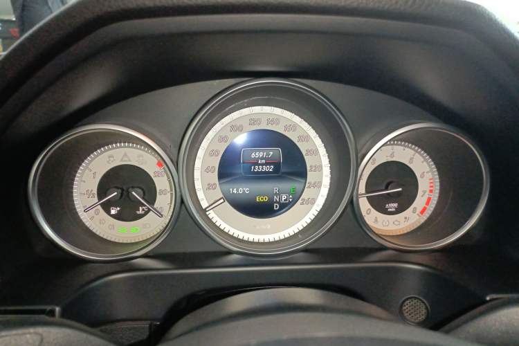 Used Mercedes-Benz E-Class 2015 Restyled E 260 L Sport Edition Instrument Cluster