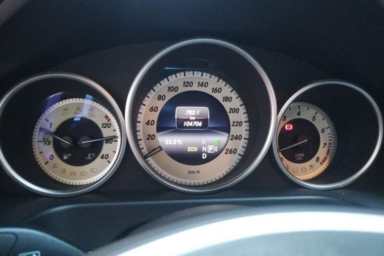 Used Mercedes-Benz E-Class 2015 E 200 L Sport Edition Instrument Cluster