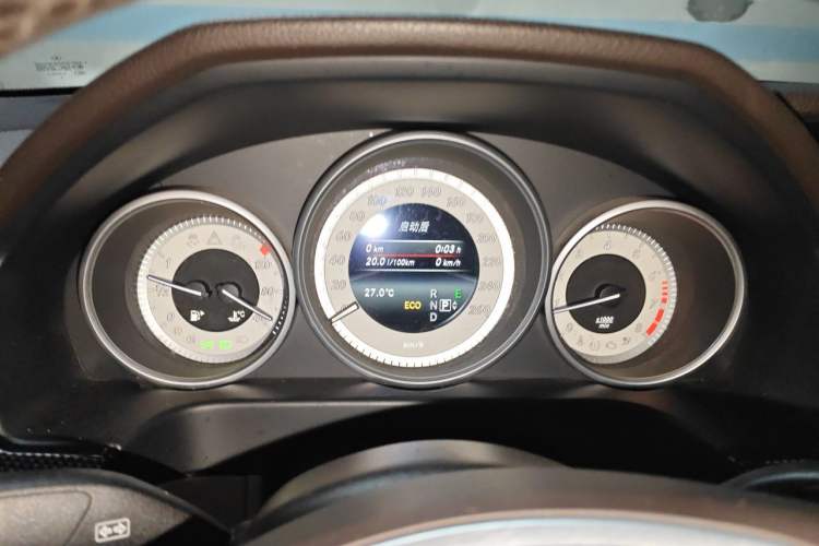 Used Mercedes-Benz E-Class 2015 E 260 L Sport Edition Instrument Cluster