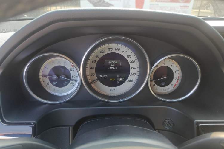 Used Mercedes-Benz E-Class 2015 E 260 L Sport Edition Instrument Cluster