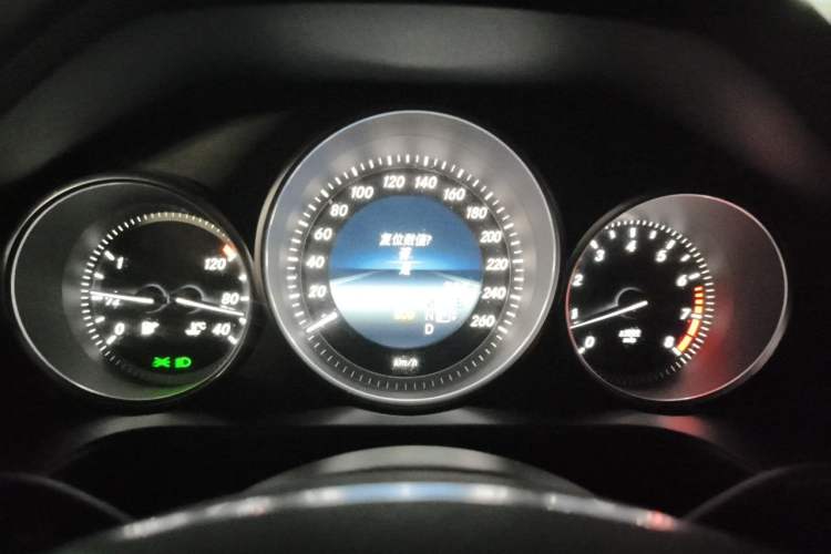 Used Mercedes-Benz E-Class 2015 Facelift E 200 L Instrument Cluster