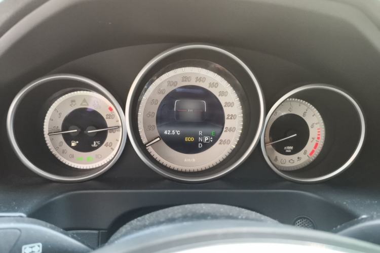 Used Mercedes-Benz E-Class 2015 Revised E 260 L Sporty and Stylish Edition Instrument Cluster