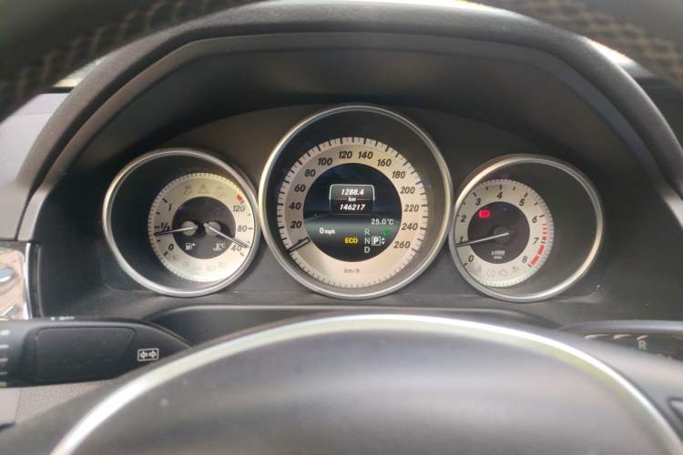 Used Mercedes-Benz E-Class 2015 Restyled E 260 L Sport Edition Instrument Cluster