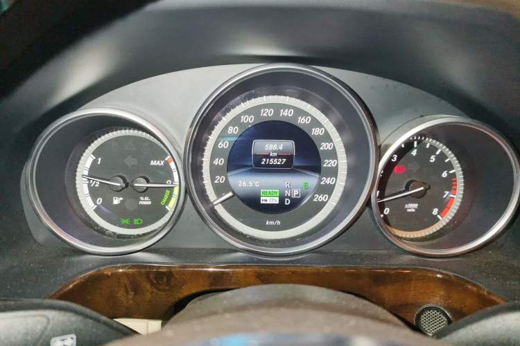 Used Mercedes-Benz E-Class 2015 E 400 L Hybrid Instrument Cluster
