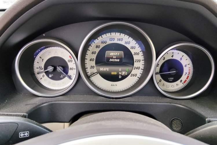 Used Mercedes-Benz E-Class 2015 E 260 L Sport Edition Instrument Cluster