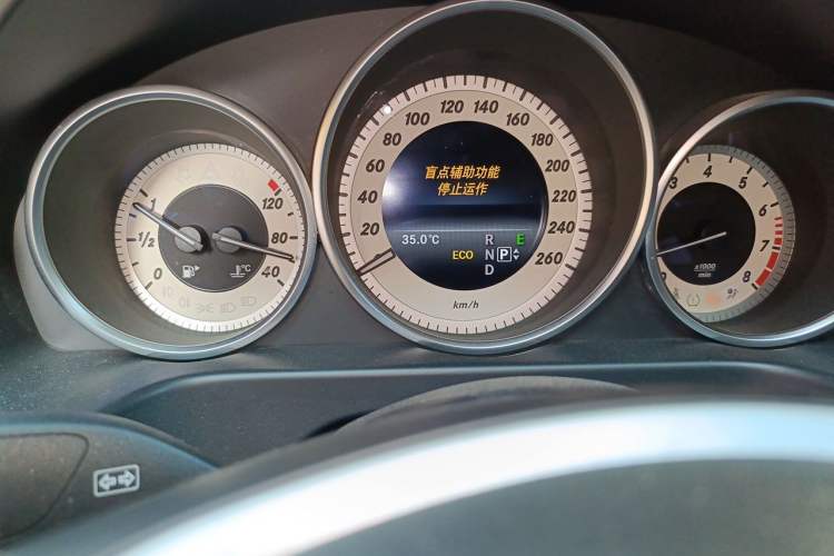 Used Mercedes-Benz E-Class 2015 E 260 L Sport Luxury Model Instrument Cluster