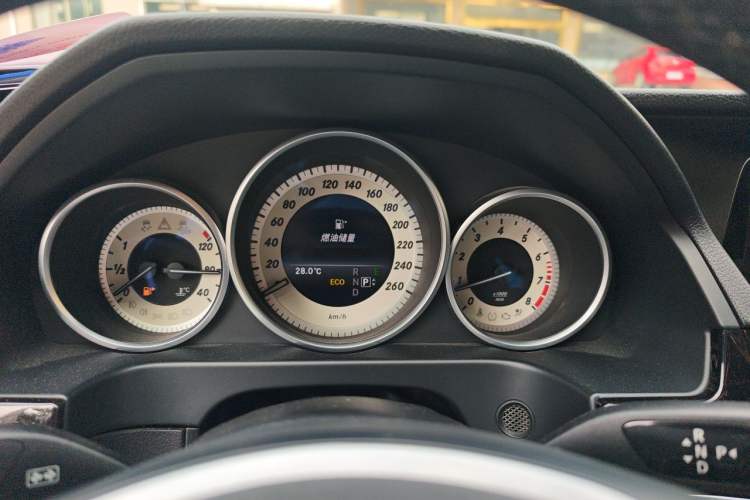 Used Mercedes-Benz E-Class 2015 E 260 L Sport Edition Instrument Cluster