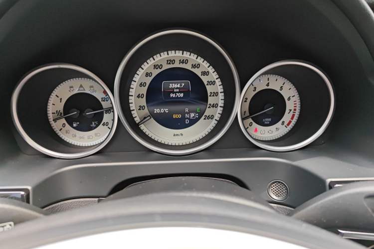 Used Mercedes-Benz E-Class 2015 Restyled E 260 L Sport Edition Instrument Cluster