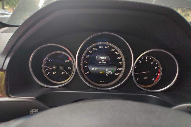 Used Mercedes-Benz E-Class 2015 Facelift E 260 L Luxury Edition Instrument Cluster