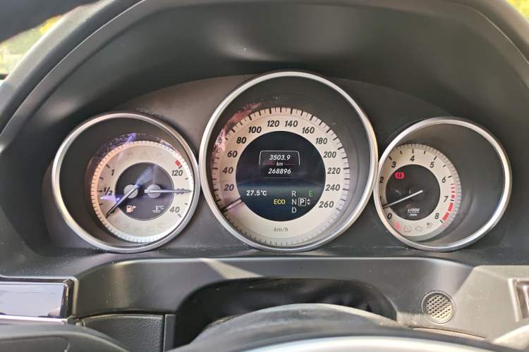 Used Mercedes-Benz E-Class 2015 E 320 L Sport 4MATIC Instrument Cluster