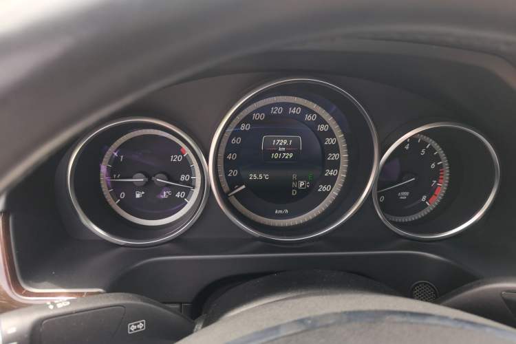 Used Mercedes-Benz E-Class 2015 E 320 L Instrument Cluster