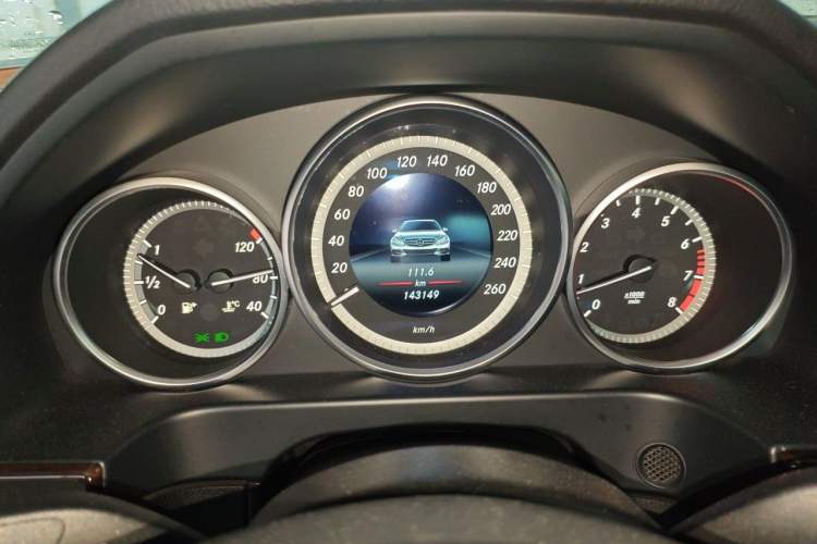 Used Mercedes-Benz E-Class 2015 E 200 L Instrument Cluster
