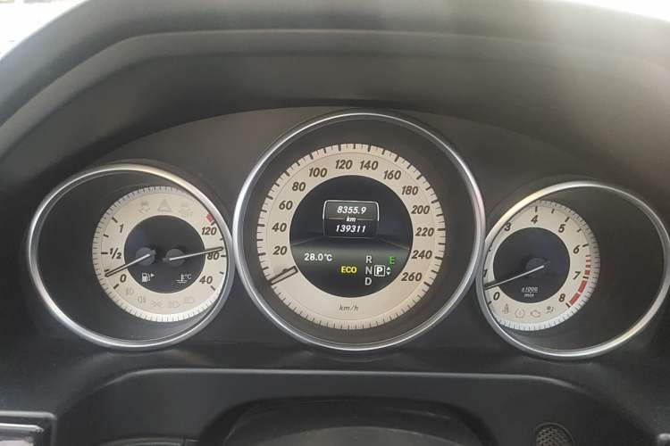 Used Mercedes-Benz E-Class 2015 E 320 L Sport 4MATIC Instrument Cluster
