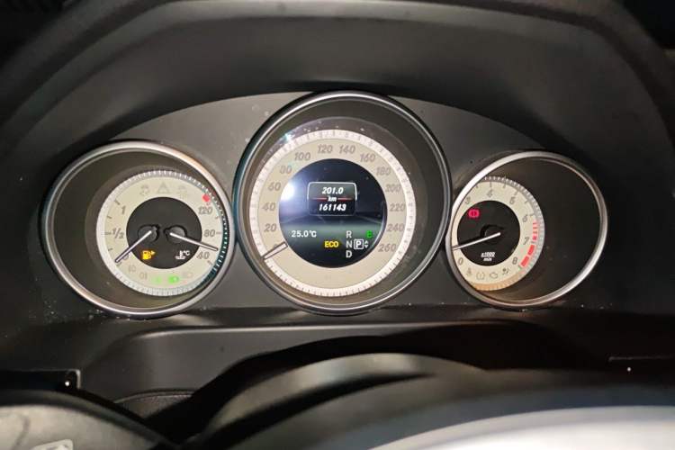 Used Mercedes-Benz E-Class 2015 E 260 L Sport Edition Instrument Cluster