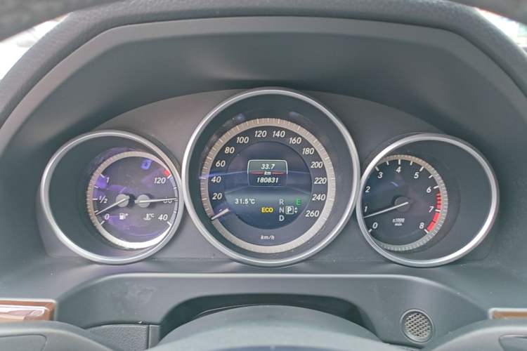 Used Mercedes-Benz E-Class 2015 Facelift E 200 L Instrument Cluster