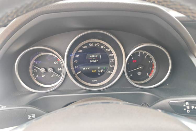 Used Mercedes-Benz E-Class 2015 Facelift E 200 L Instrument Cluster