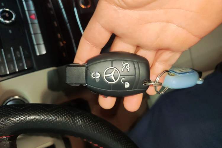 Used Mercedes-Benz E-Class 2015 Restyled E 260 L Sport Edition Interior 1
