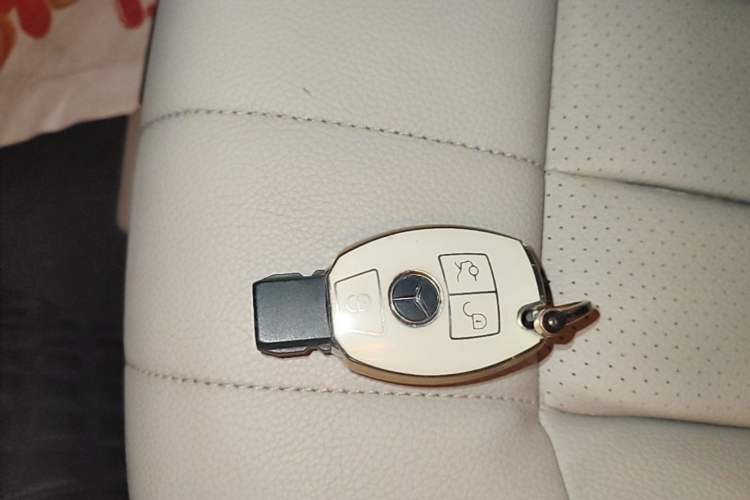 Used Mercedes-Benz E-Class 2015 Restyled E 260 L Sport Edition Interior 1