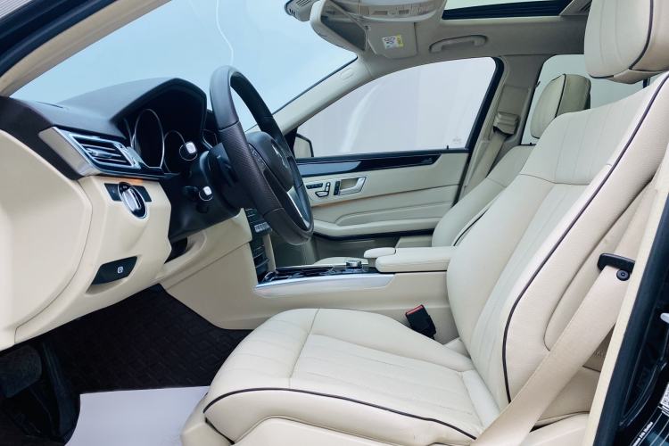 Used Mercedes-Benz E-Class 2015 Restyled E 260 L Sport Edition Interior 2