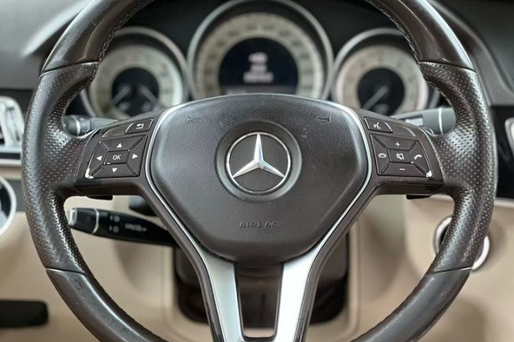 Used Mercedes-Benz E-Class 2015 Restyled E 260 L Sport Edition Interior 2