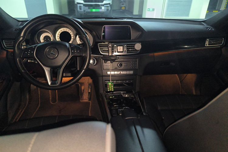 Used Mercedes-Benz E-Class 2015 Restyled E 260 L Sport Edition Interior 2