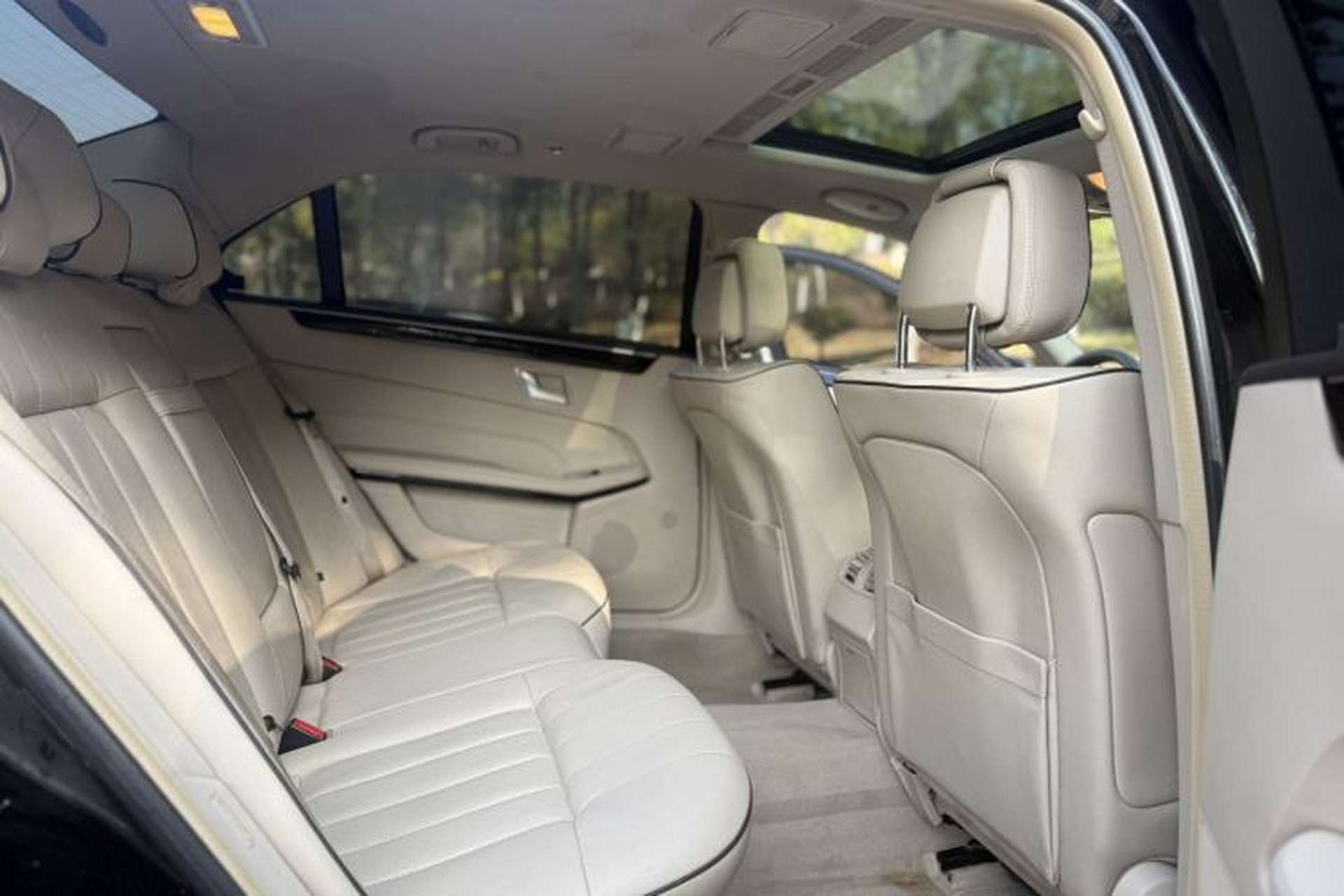 Used Mercedes-Benz E-Class 2015 E 260 L Sport Edition Interior 4