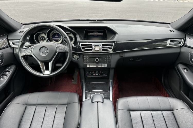 Used Mercedes-Benz E-Class 2015 Restyled E 260 L Sport Edition Interior 7