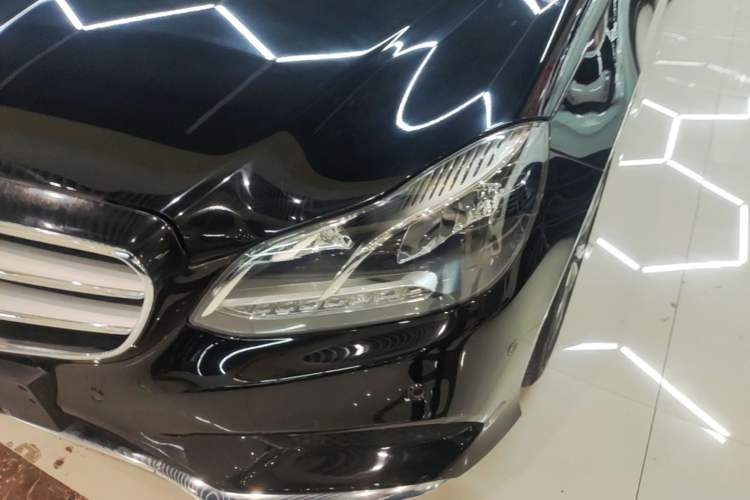 Used Mercedes-Benz E-Class 2015 Restyled E 260 L Sport Edition Left Front Headlight