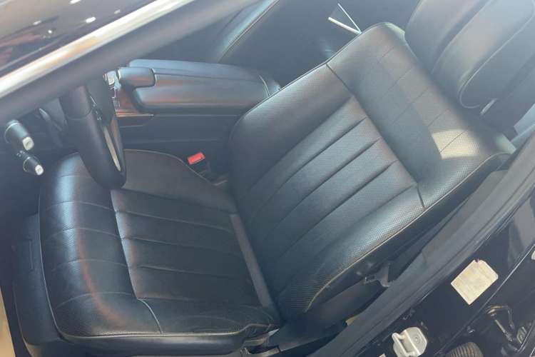 Used Mercedes-Benz E-Class 2015 E 400 L Hybrid Left Front Seat