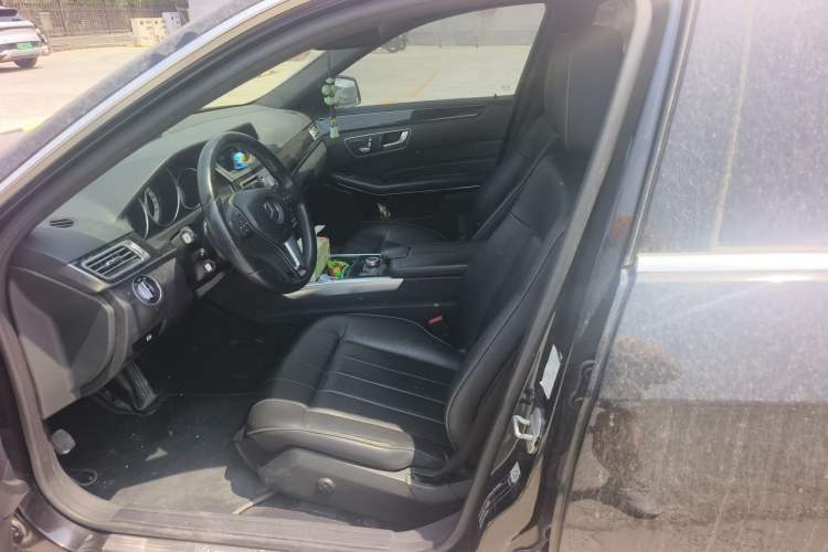 Used Mercedes-Benz E-Class 2015 E 260 L Sport & Fashion Model Left Front Seat