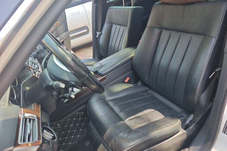 Used Mercedes-Benz E-Class 2015 E 320 L 4MATIC Left Front Seat