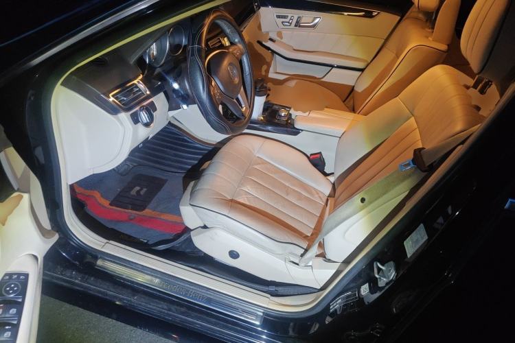 Used Mercedes-Benz E-Class 2015 E 320 L Sport 4MATIC Left Front Seat