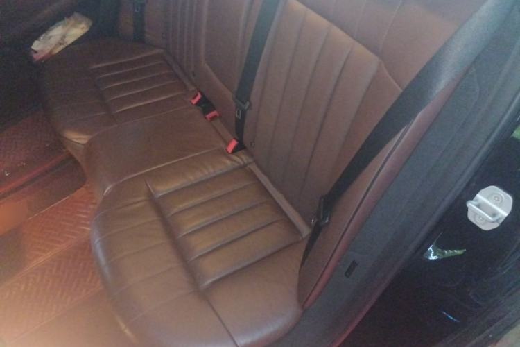 Used Mercedes-Benz E-Class 2015 E 320 L 4MATIC Left Rear Seat
