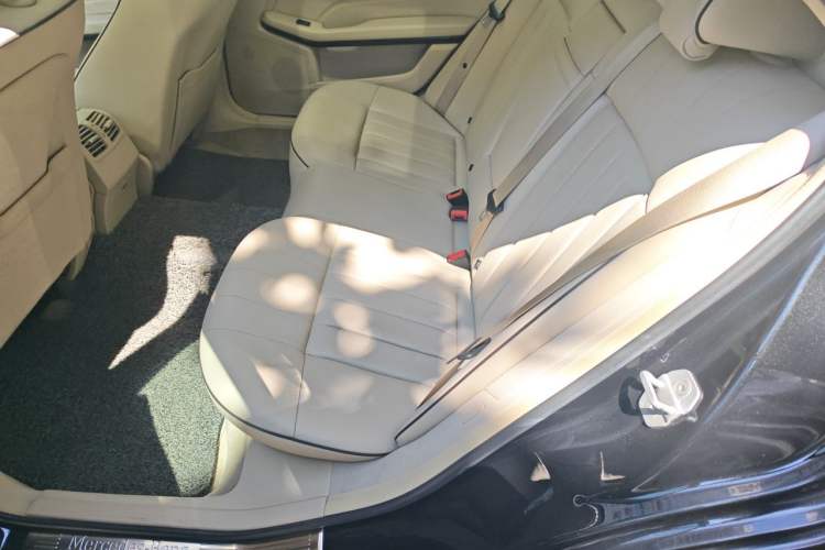 Used Mercedes-Benz E-Class 2015 E 200 L Sport Edition Left Rear Seat