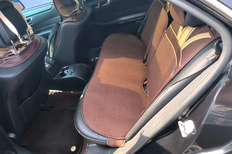 Used Mercedes-Benz E-Class 2015 Restyled E 260 L Sport Edition Left Rear Seat