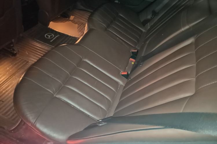 Used Mercedes-Benz E-Class 2015 E 260 L Sport Luxury Model Left Rear Seat