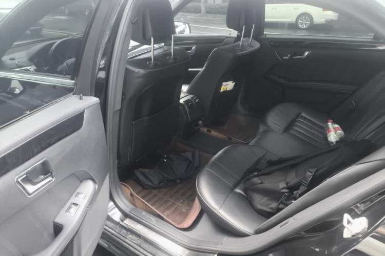 Used Mercedes-Benz E-Class 2015 E 320 L Sport 4MATIC Left Rear Seat