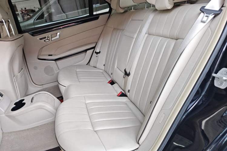 Used Mercedes-Benz E-Class 2015 Restyled E 260 L Sport Edition Left Rear Seat