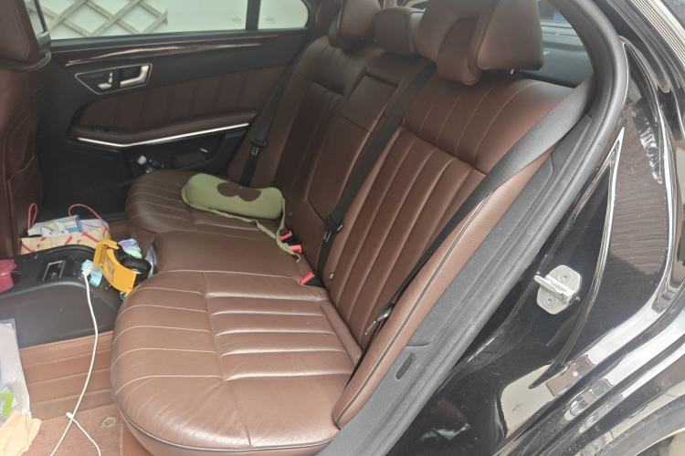 Used Mercedes-Benz E-Class 2015 E 320 L Luxury 4MATIC Left Rear Seat